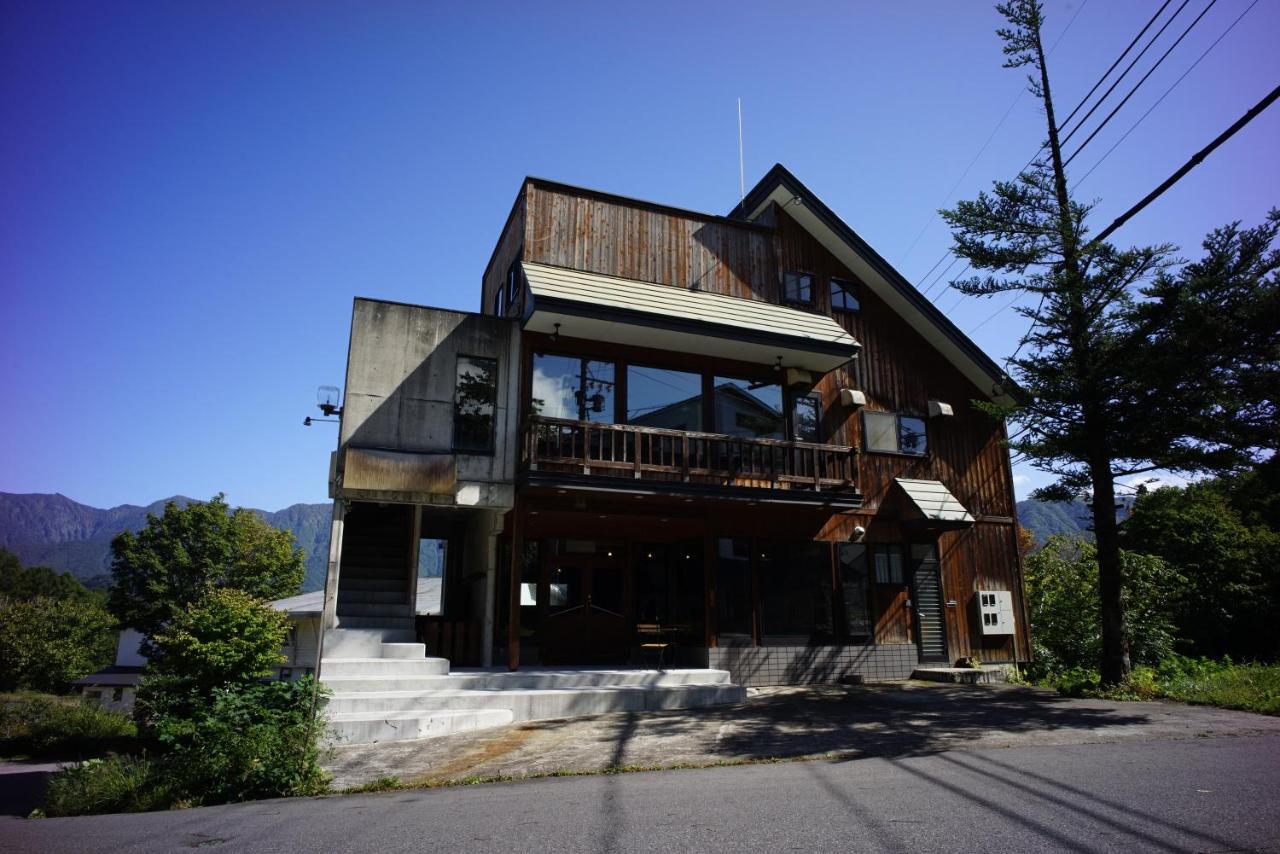 Hakuba Lodge Omusubi Otari Buitenkant foto